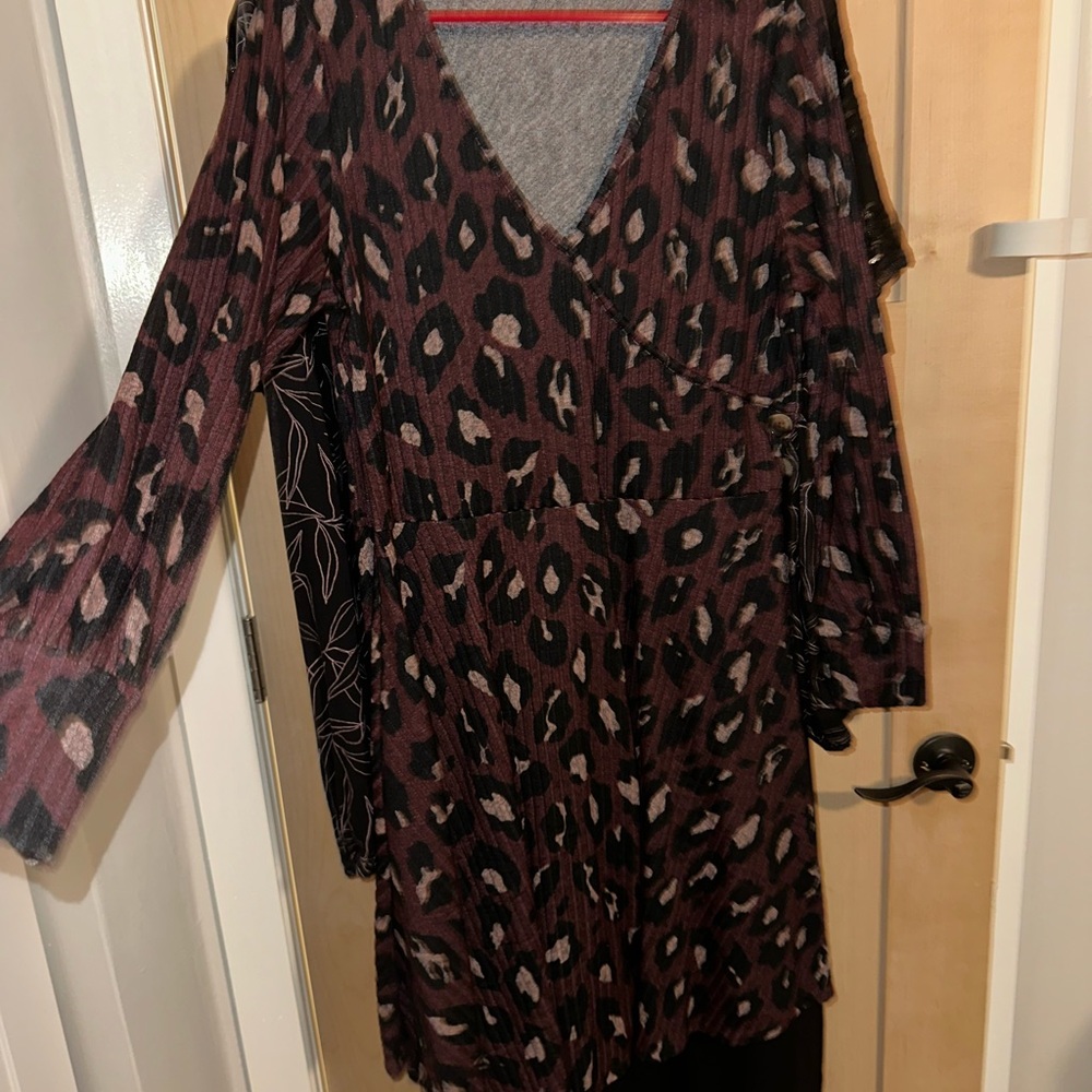 Leopard v neck midi dress
